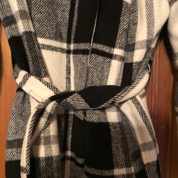 Black and White Plaid Coat - Picture 3 of 3